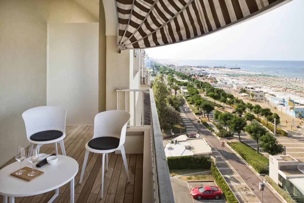 Luxury Suites Collection - Milano 33 Riccione Eksteriør billede